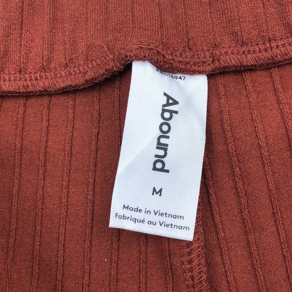 Abound: Ribbed Flare Rust Pants - Picture 6 of 9